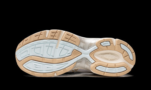 GEL-1130 WMNS "Silver Dune"